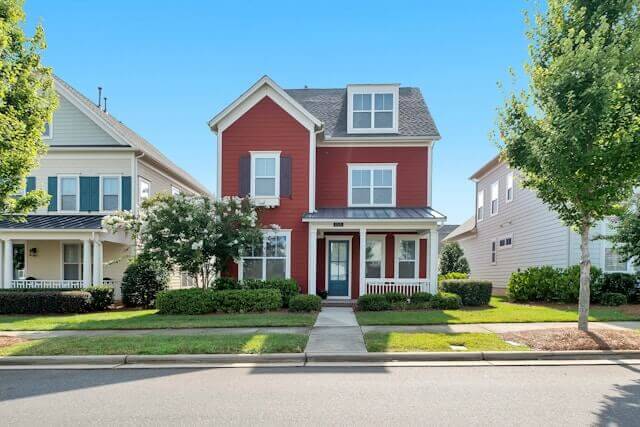 Advantages of Renting vs. Buying in the U.S.: A Data-Driven Guide